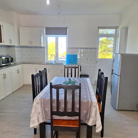 Appartement Duplex Bord De Mer Residence Varana